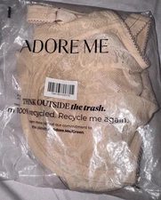 Adore Me 34DDD Underwire Lace Nude Adjustable Bra