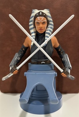 Star Wars Mandalorian Cable Guy Phone and Controller Holder - Ahsoka Tano E2