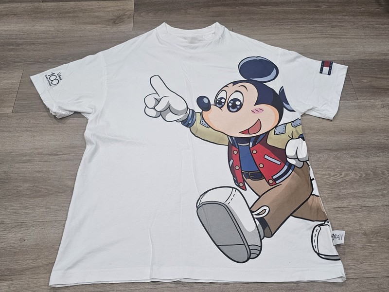 Disney Parks Tommy Hilfiger Mickey MouseWhite 100 Oversized Men T Shirt L Used