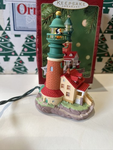Lighthouse Greetings 5 Magic Light Christmas Hallmark Keepsake Ornament NIB - Picture 10 of 12