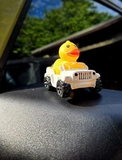NEW Color !! 🚙 White 4x4 Rig!  Rubber Duck driver, Duck a Jeep. FREE SHIPPING !