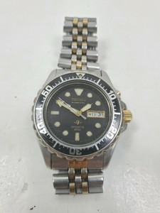 seiko kinetic sports 200 5m43 0a40