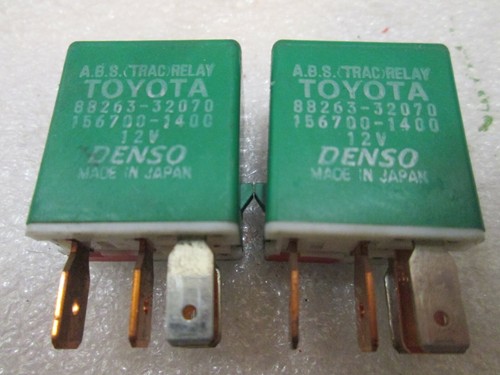 2X TOYOTA LEXUS ORIGINAL SKID CONTROL ABS TRAC SOLENOID MOTOR RELAY 88263-32070