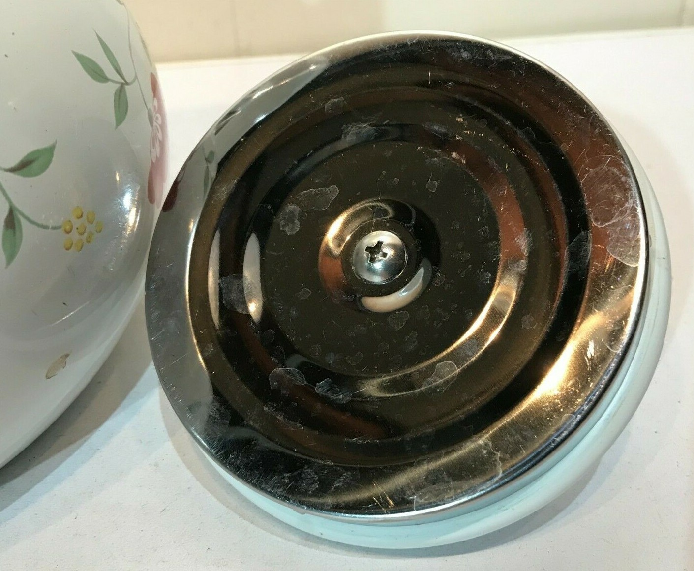 Picture 4 of 12