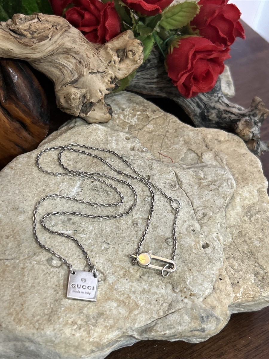 GUCCIロゴバーネックレス 26. GUCCI Trademark Logo Sterling Silver 925 Square Bar Necklace