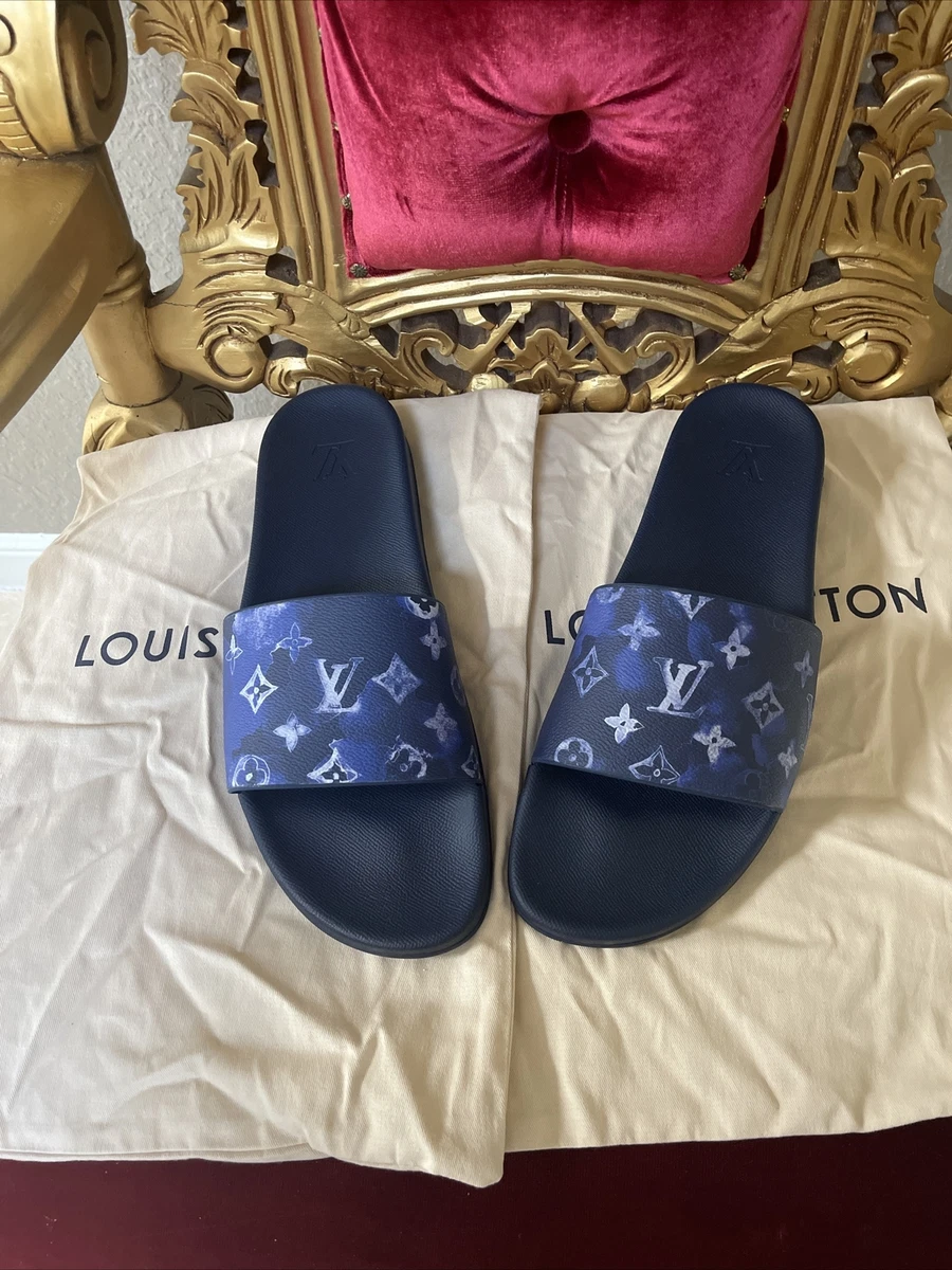 navy blue louis