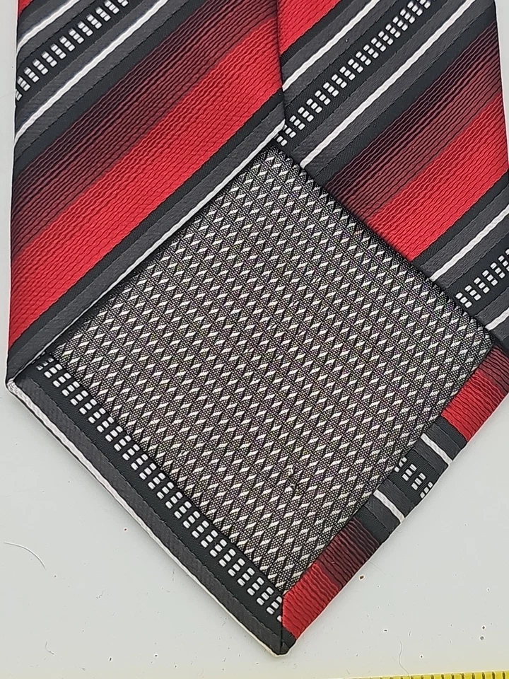 Corbata Ombre Giorgio Brutini Rayas Rojo Negro Foto 4 de 4