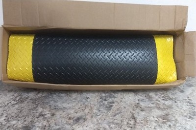 Notrax 975S0035BY 3 Ft Width 5 Ft Length Black/Yellow Antifatigue Mat (BW)