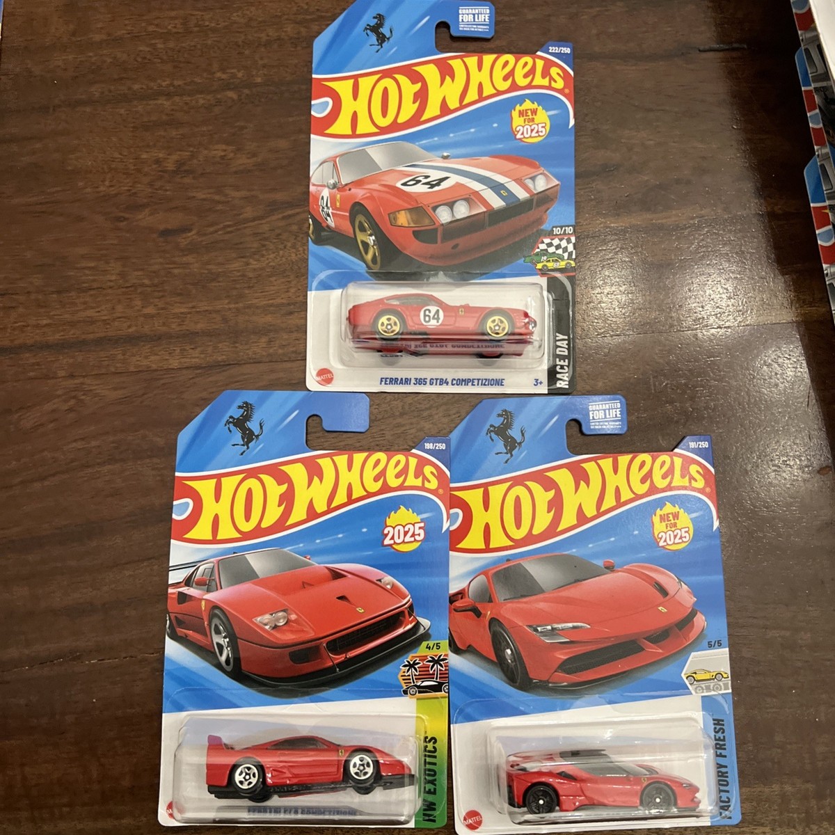 ホットウィール　激レア　FERRARI Amazon.com: Hot Wheels Ferrari 308 (1:64 Scale Die-Cast Car
