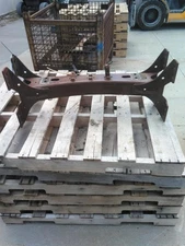 NA FREIGHTLINER FLD120 CROSSMEMBER 3687102