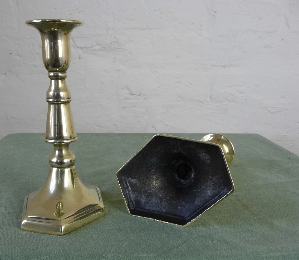 VINTAGE BRASS PAIR OF CANDLESTICKS - Image 4 of 4