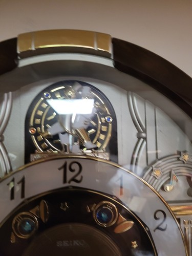 Seiko “Melodies In Motion” Musical Motion Wall Clock #QXM487BRH Tested, Works! - Picture 2 of 9