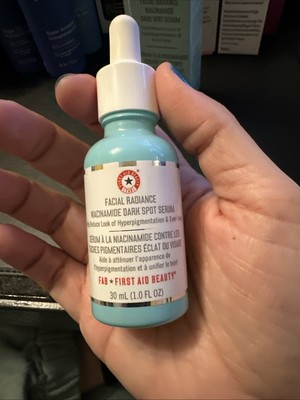 FAB First Aid Beauty Facial Radiance Niacinamide Dark Spot Serum - 30 ml