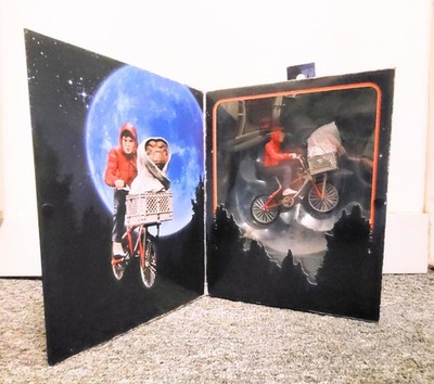 NECA E.T. The Extra-Terrestrial 40th Anniversary & Elliott Bicycle Figure NEW