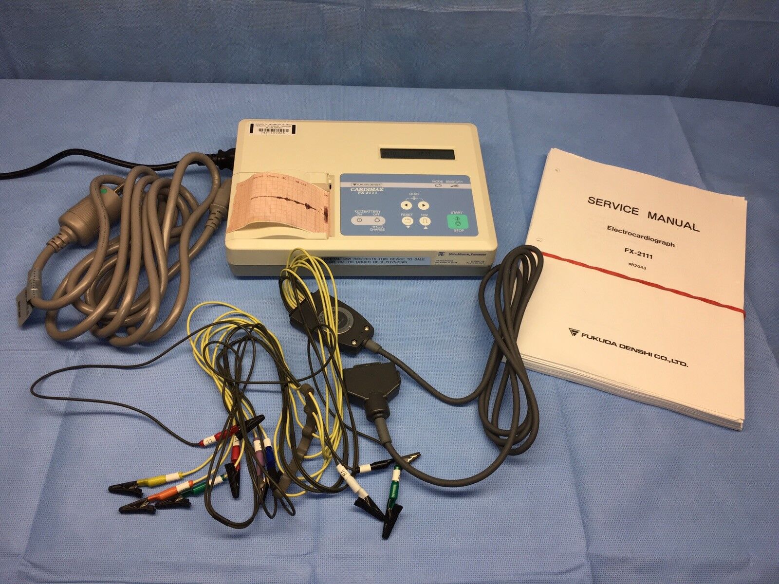 FUKUDA DENSHI CARDIMAX FX-2111 Electrocardiograph