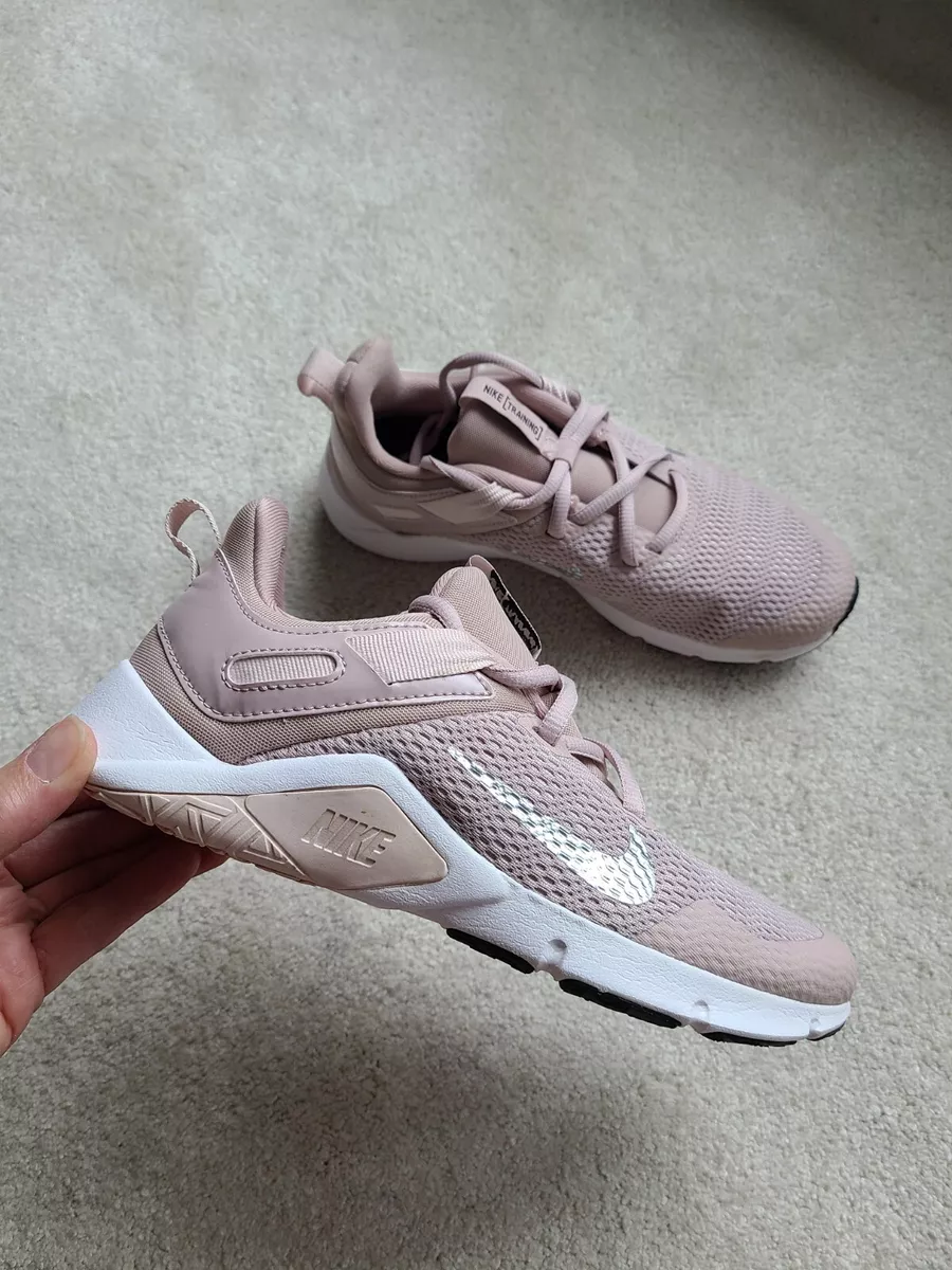 Nike women's cheap legend
