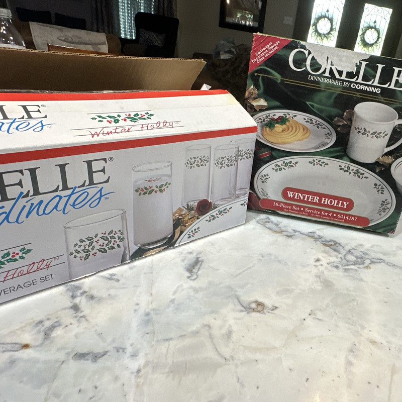 Corelle Winter Holly Christmas Dinnerware Set Plates Bowls Mugs Tumblers