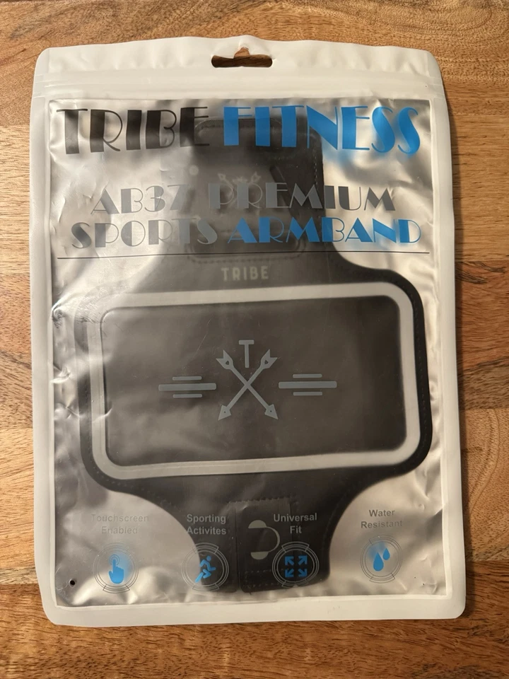 Tribe Black Fitness AB37 Premium Sports Armband For Running iPhone 8,7,6s, 6 - Image 4 of 4