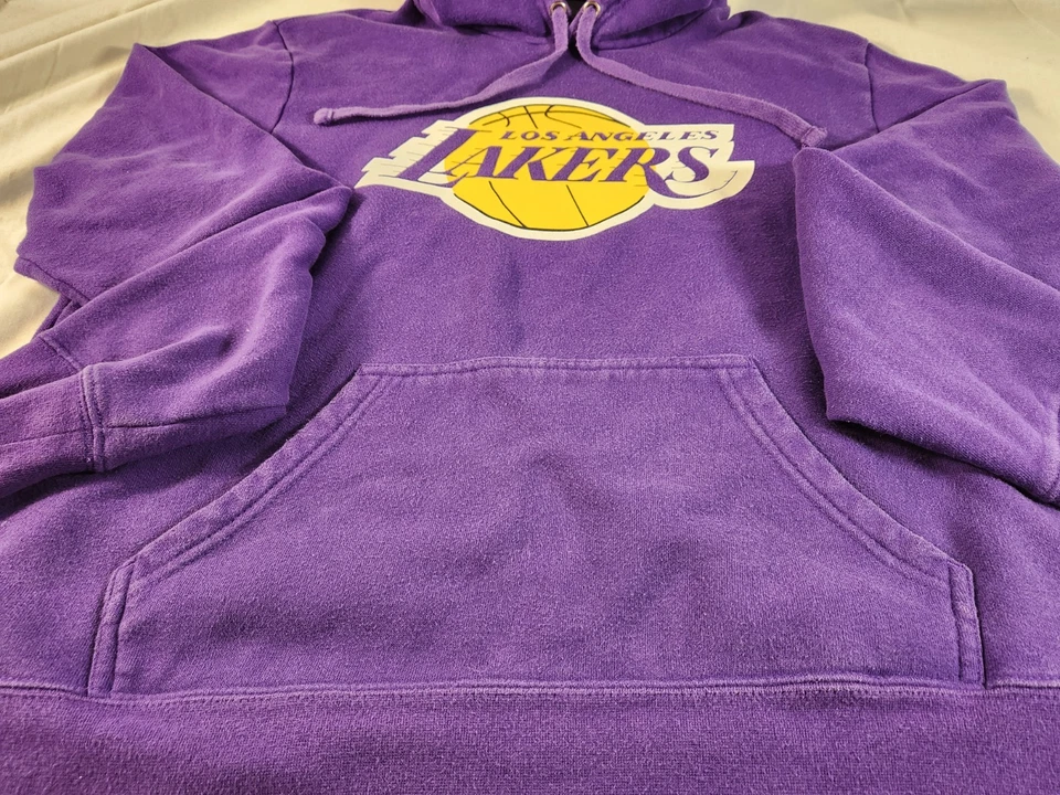 Los Angeles Lakers Primary Logo Pullover Hoodie SZ L Drawstrings Kangaroo Pocket - Image 3 of 4