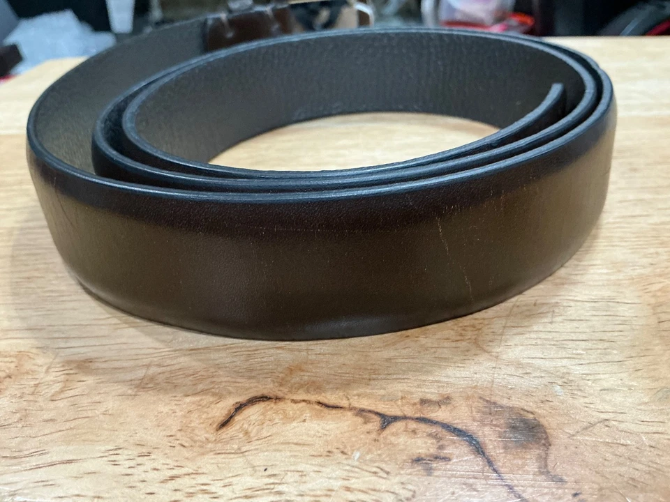 Cinturón de cuero marrón oscuro Kiton Napoli para hombre talla 46/125 *NUEVO CON ETIQUETAS* Foto 4 de 4