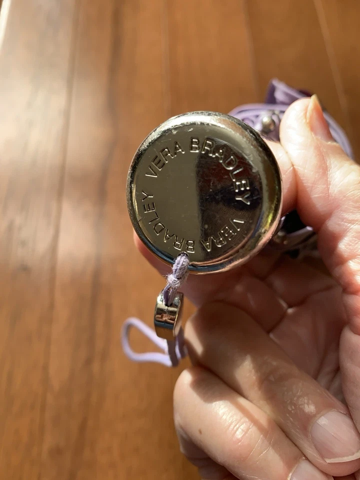 Paraguas Vera Bradley Pétalos de Ciruela Patrón Retirado Clásico Colorido Compacto Foto 4 de 4