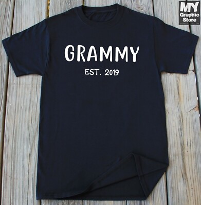 Grammy Est 2019 T Shirt Pregnancy Reveal New Grandma Nani Gigi Christmas Gift