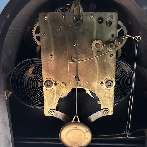 Gilbert Clock Co 1807 - Tambour Style Mantle Clock Not Tested Has Key & Pendulum - Picture 12 of 17