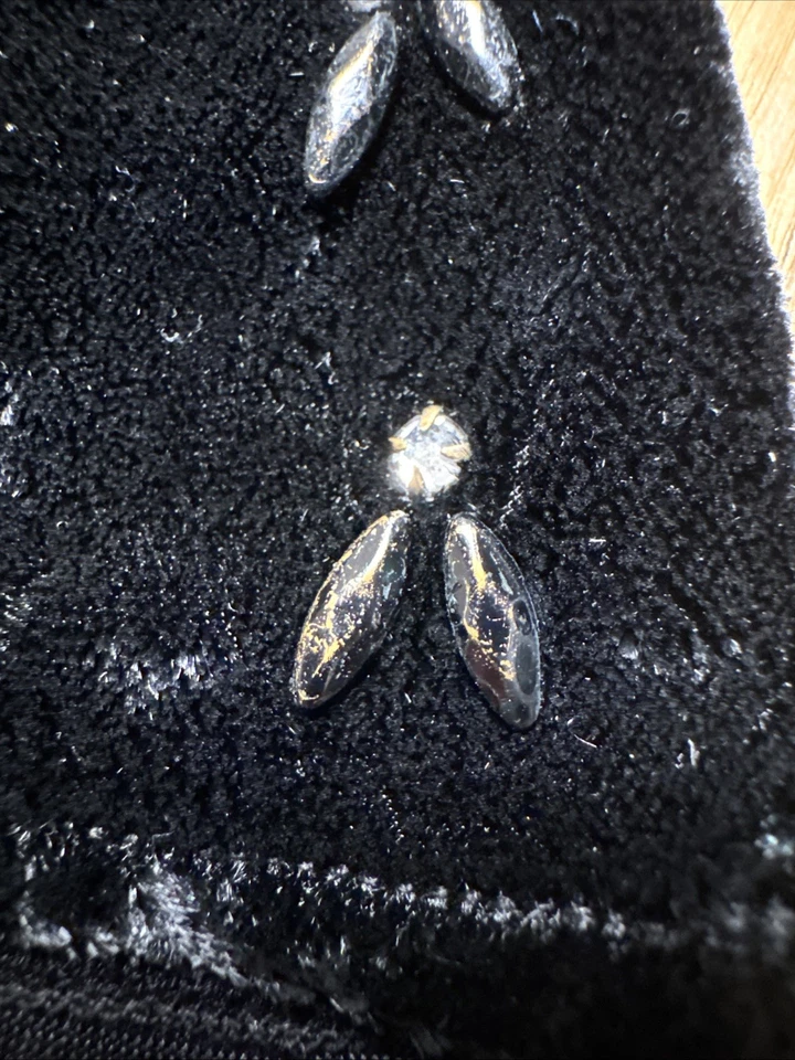 Guantes negros de terciopelo Fownes vintage talla 6 pedrería seda rayón nailon Foto 3 de 4