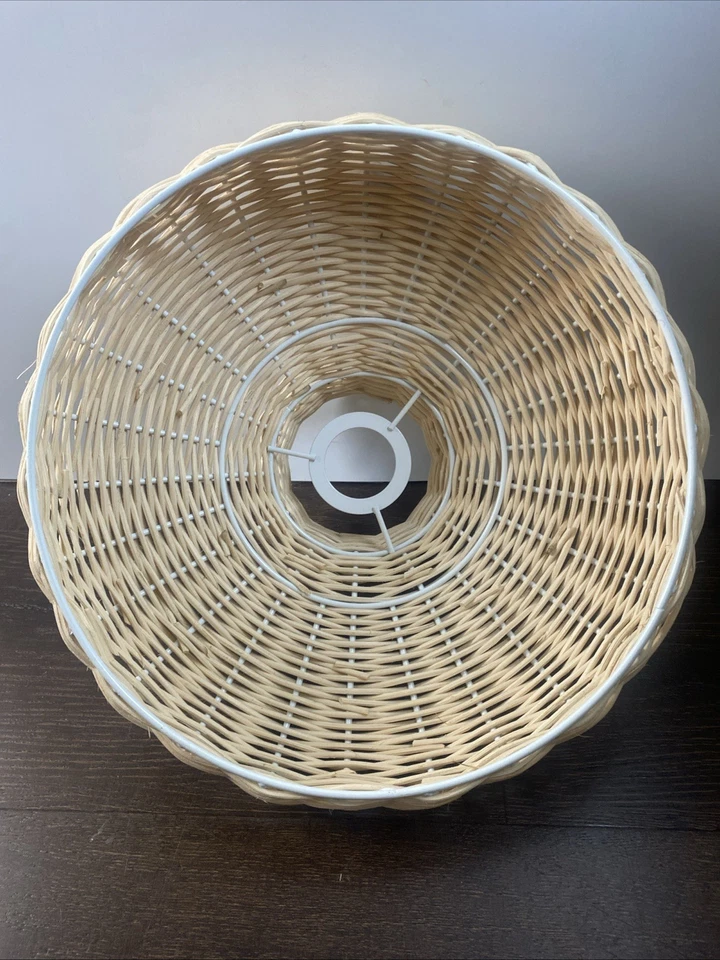 Lámpara colgante de mimbre ratán con forma de hongo base 11,5 Foto 4 de 4