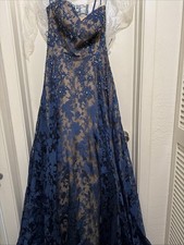 Glamour by Terani Couture Long Formal Dress Size 4