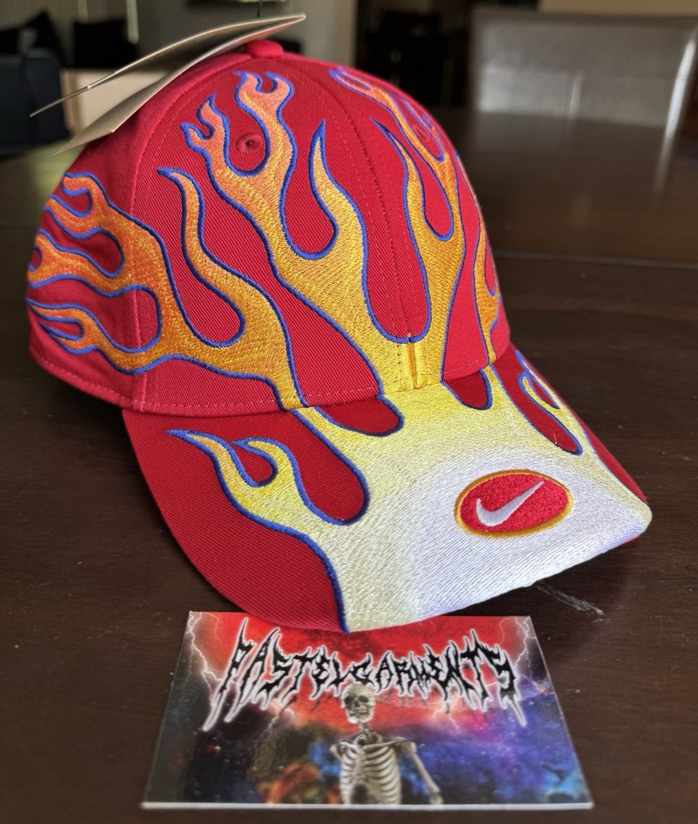 Nike Club Cap Structured OG Flame Cap Hat 2025 Black Red