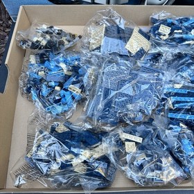 LEGO Creator Expert: Volkswagen Beetle (10187) New Open Box Rare