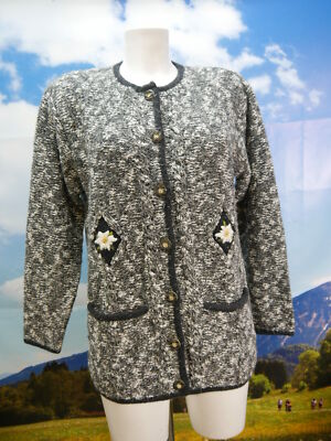 Bluhm Fashion süße Strickjacke mit Edelweiß Motiv Trachtenjacke