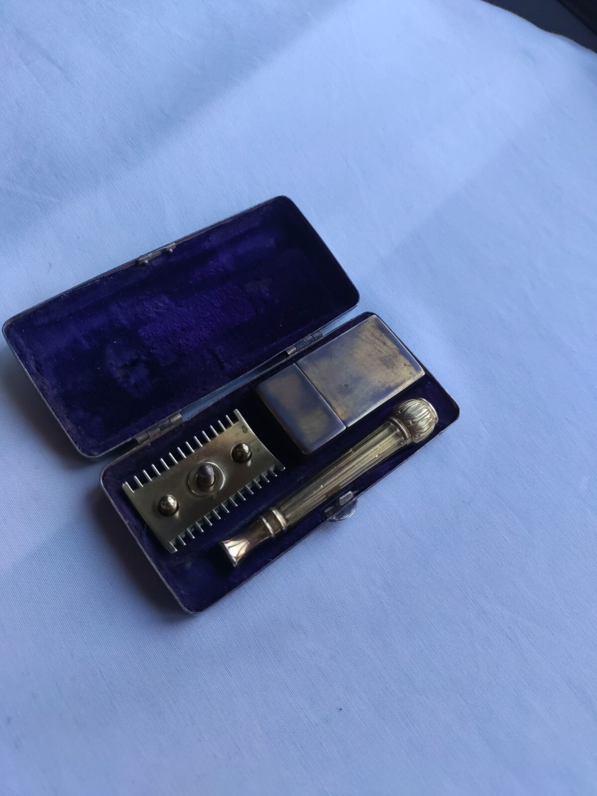 Beautiful 1916 ABC Pocket Edition Gillette Old Type Gold Tone DE Safety Razor
