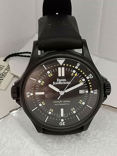 Daniel JeanRichard Diverscope 330m 