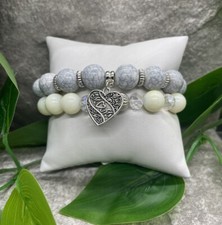2 PC Handmade Beaded Stackable 7  Plus Stretch Mom Heart Bracelet Set New B1442