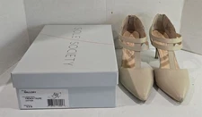 Womens 8.5M French Taupe Mallory Sole Society Leather Heels Shoes in Box