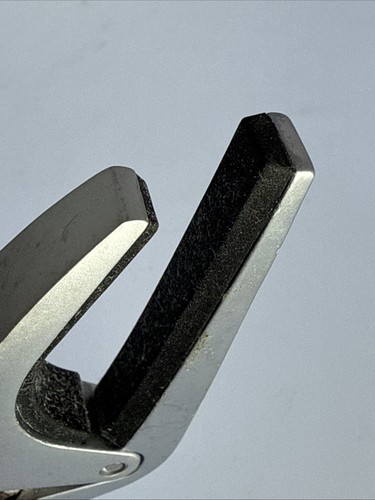 IntelliTouch CT1 Capo Guitar Tuner - Picture 9 of 17