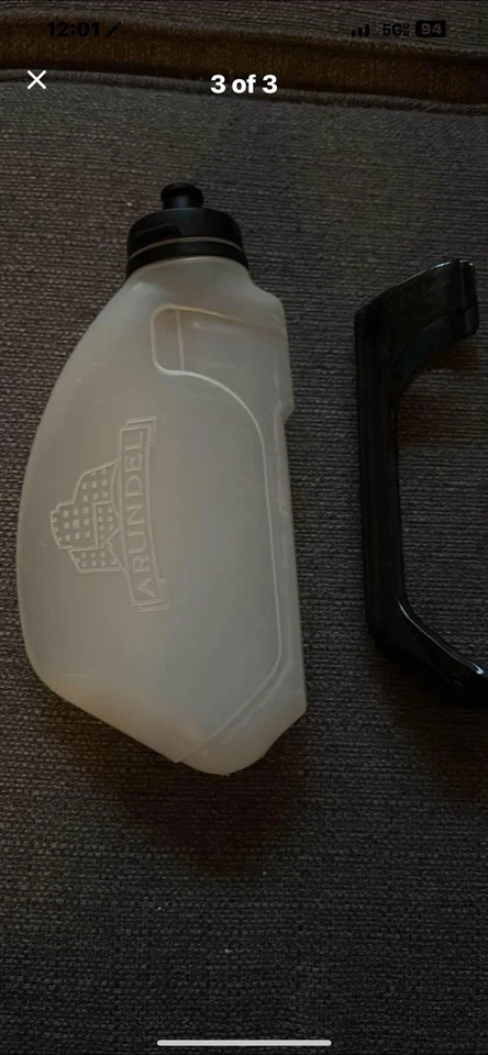 Jaula y botella de agua de fibra de carbono Arundel para triatlón ciclismo Foto 3 de 3