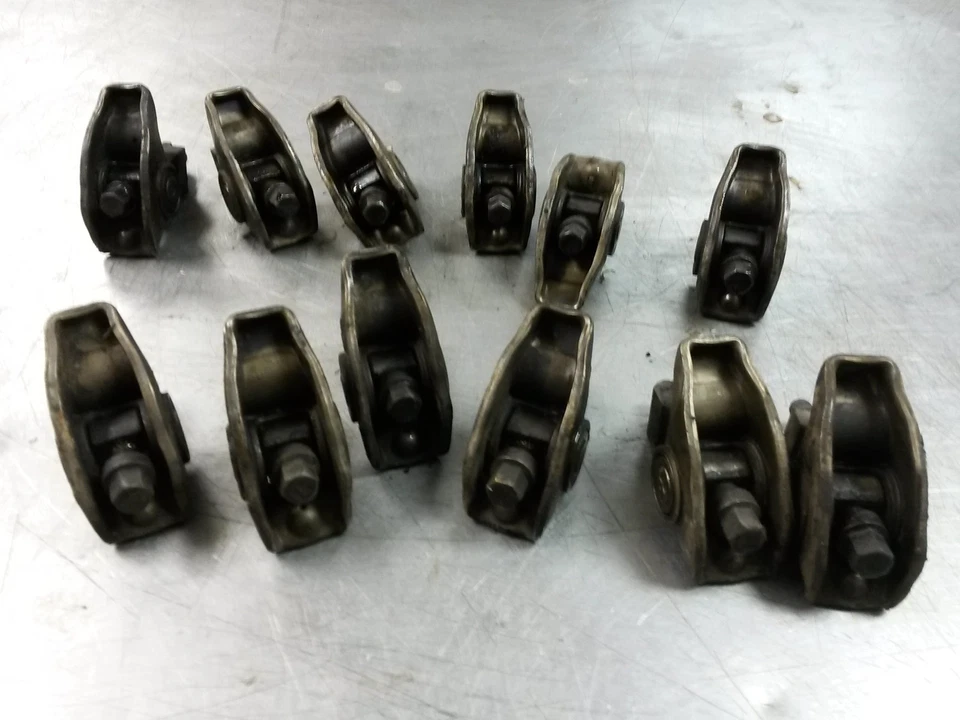 Complete Rocker Arm Set From 2002 Buick Rendezvous  3.4 - Image 3 of 4