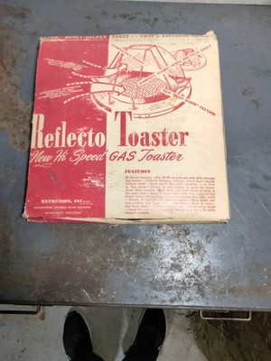 Vintage Antique Reflecto Toaster Hi Speed Toasting Manitowoc WI 