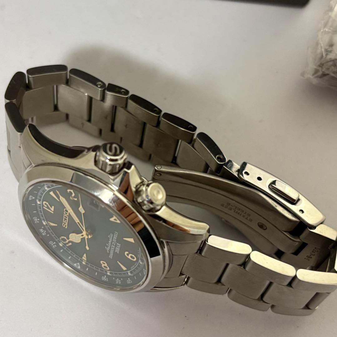 Seiko Alpinist 6R15-00E1 Automatic with replacement strap Fashion