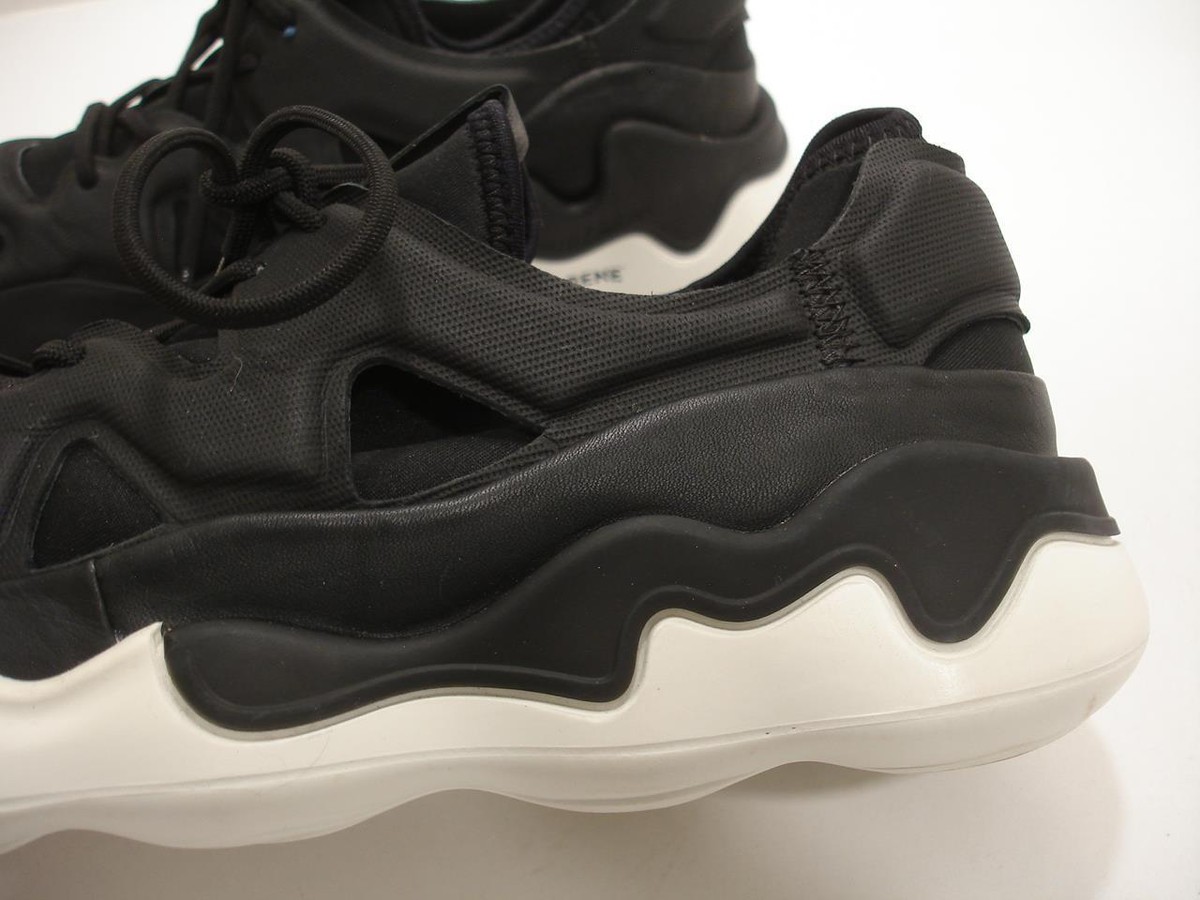 トップス [fenon] Black scale Noslevee fenon] Black scale Noslevee
