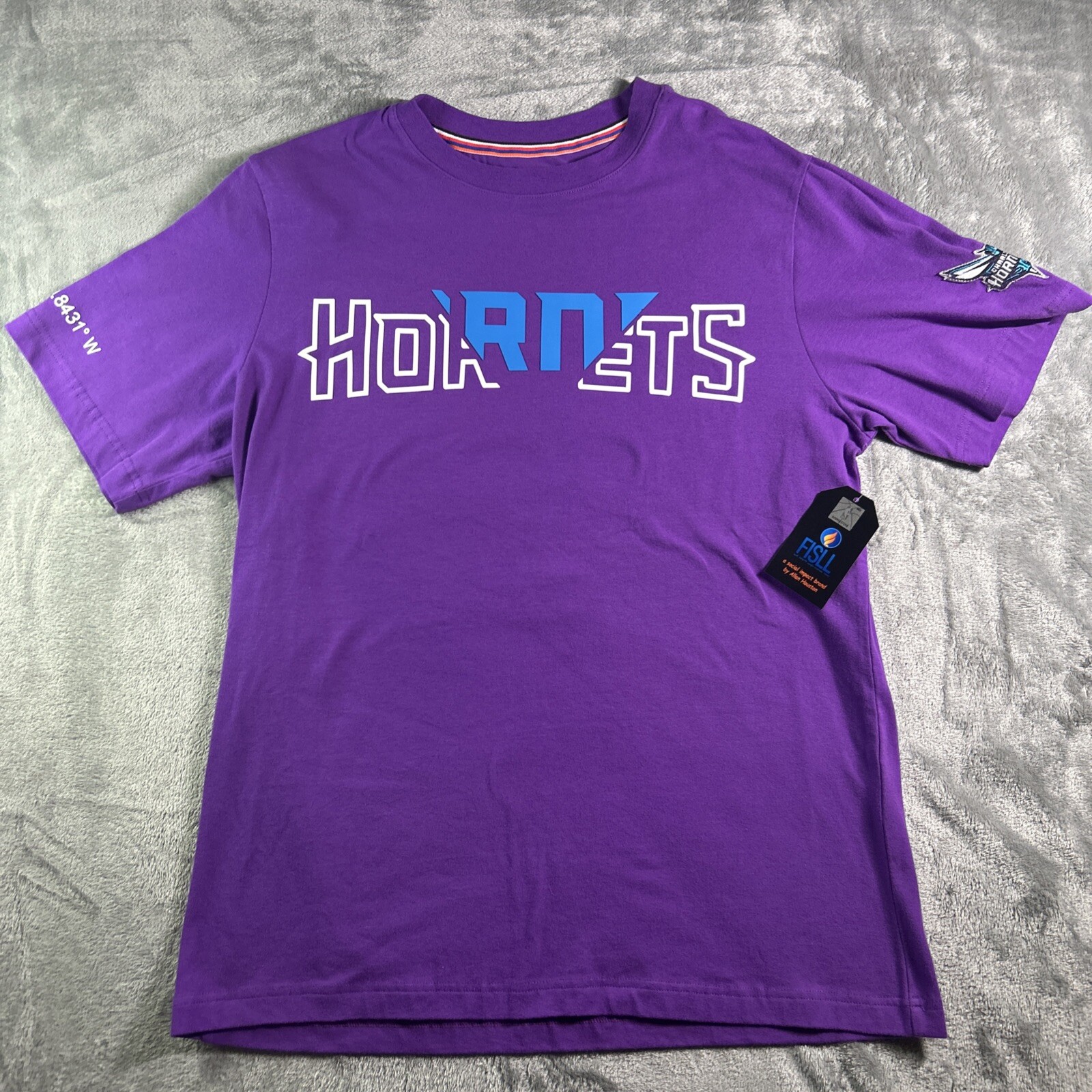 FISLL NBA- Men's Charlotte Hornets Team- Size Med Men’s - Stitch Embroidery-NWT