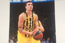 12) Bogdan Bogdanovic signiert Basketball NBA Foto Unterschrift Autogramm signed
