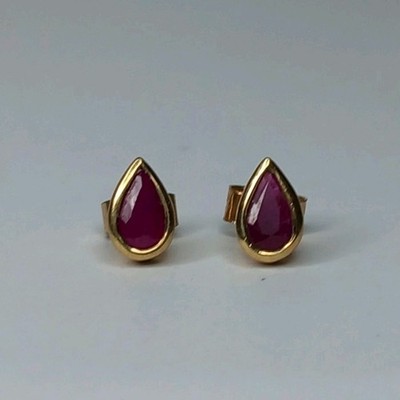 SOLITÄR-OHRSTECKER 9 KARAT GELBGOLD RUBIN BIRNENSCHLIFF TROPFEN LÜNETTE RUBOVER