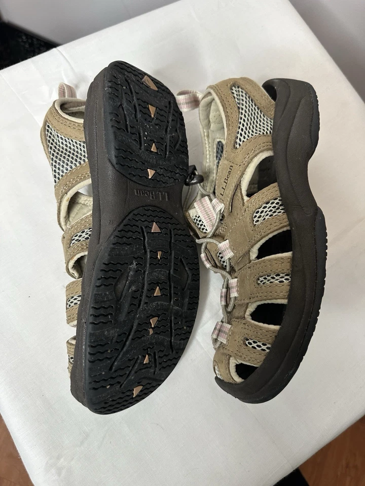 LL Bean Hiking Water Sandals Shoes Women Sz 7 Outdoors Tan Pull Tab EUC - Image 3 of 4