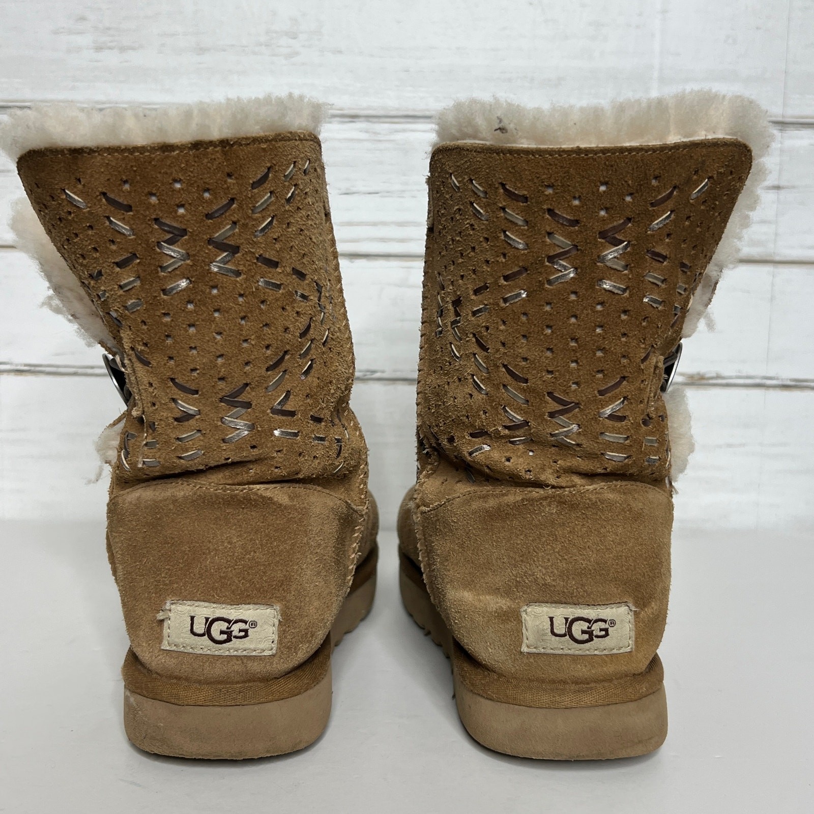 Ugg Bailey Button Tehuano Chestnut Brown Boots Sh… - image 3