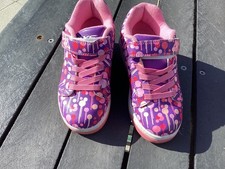 Girls purple/pink Heelys, size 1 junior