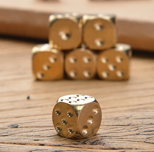 6 Stück Massive Messing Würfel Spielzeug 13 mm Sechsseitig Quadrat Metall Würfel Brettspiel Mathe Neu - Bild 4 von 6